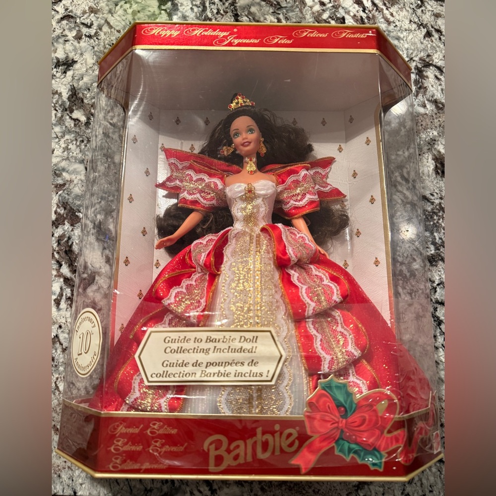 Rare Barbie 1997 Happy Holidays Doll Special Edition 10th Aniversary Hallmark